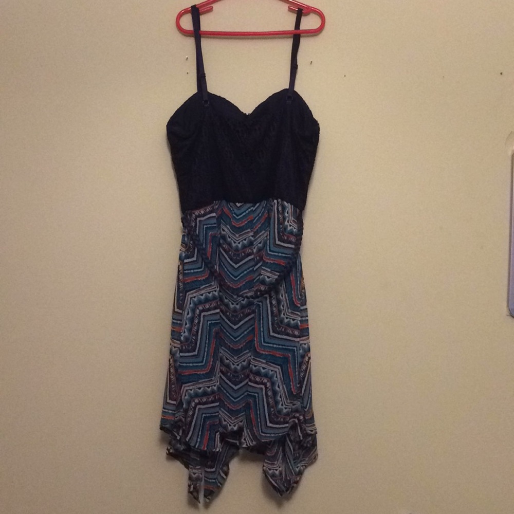 Patterned dress - Picture 3 of 5